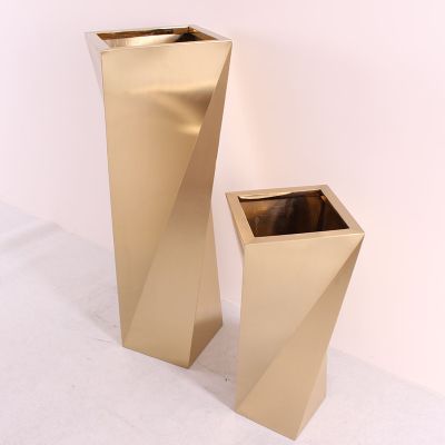 OEM custom made hot sale polygonal metal outdoor  flower pot metal planters